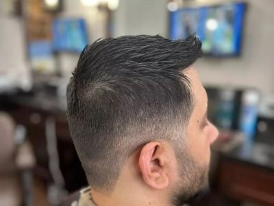 The Best Haircuts Near Me: Ask for These Styles With Pictures to Show Your Stylist