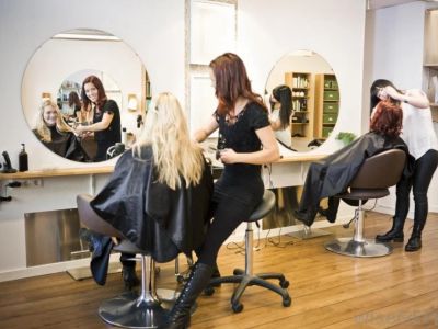 How to Find the Perfect Hair Salon Near You That Suits Your Hair Type