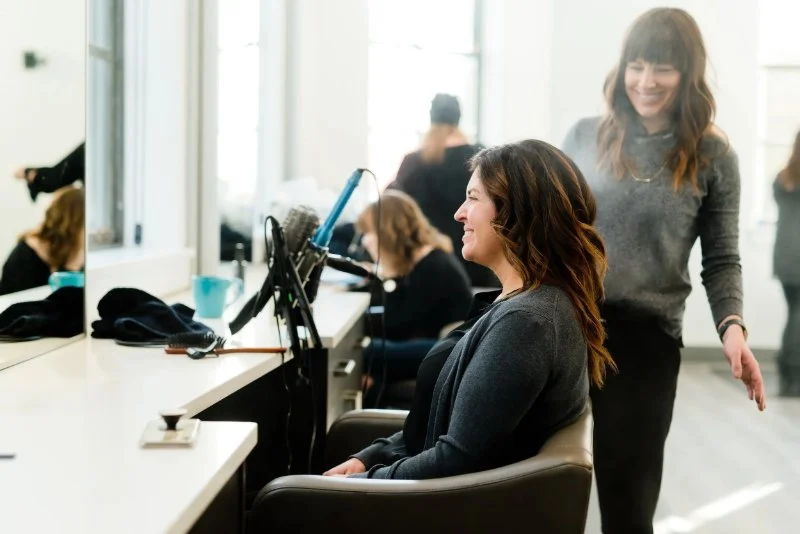 How to Choose a Hair Salon Near Me That Prioritizes Sanitation & Safety Standards