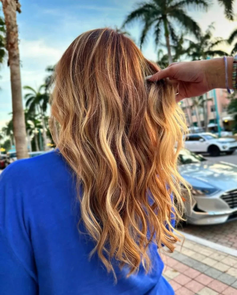 Best Ways to Keep Hair Hydrated Without Using Heavy Products