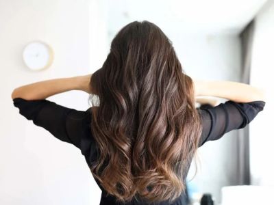 How to Keep Long Hair Healthy Without Frequent Salon Visits