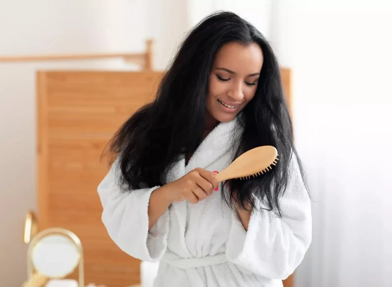 Best Ways to Detangle Long Hair Without Causing Breakage