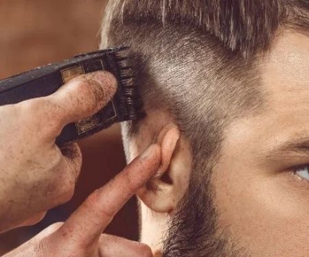How to Keep Men’s Hair Looking Fresh Between Haircuts