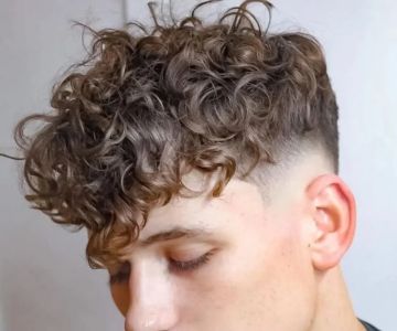 Best Hairstyles for Men with Curly Hair to Reduce Frizz