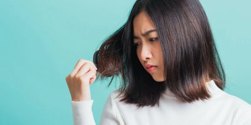 How to Strengthen Weak Hair Naturally Without Expensive Products