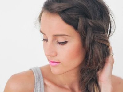 Best Hairstyles for Humid Weather That Resist Frizz All Day