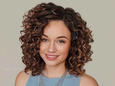 How to Keep Your Hairstyle Looking Fresh All Day: Expert Styling Guide