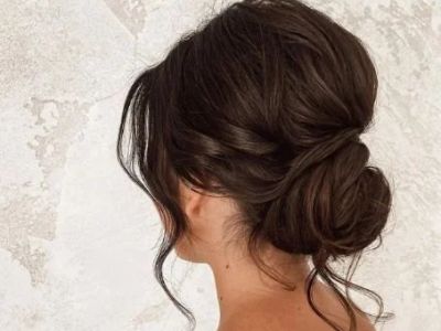 Best Hairstyles for Humid Weather That Stay Frizz Free
